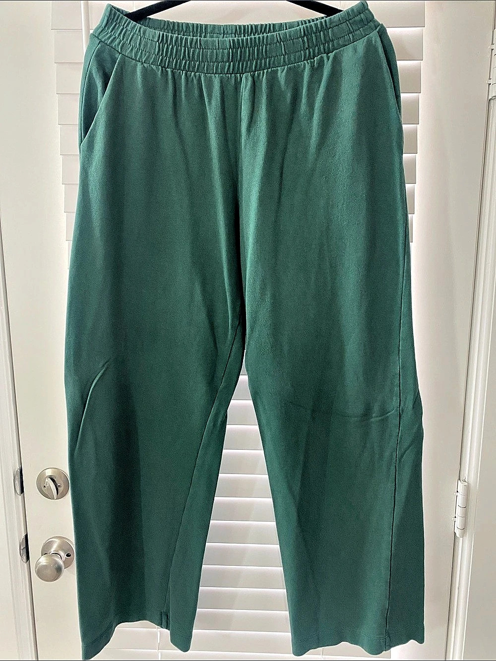 Zara Green Jogger Pants Size Medium Like New